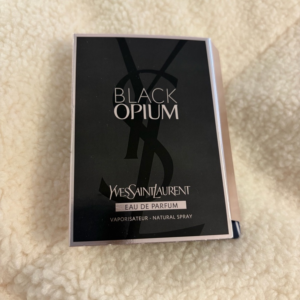 YSL black opium sample